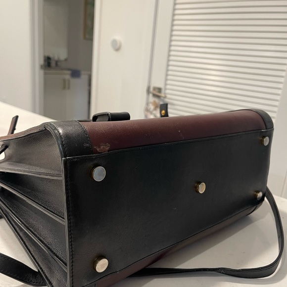 Saint Laurent Classic Sac Du Jour Small Burgundy and Black in smooth leather - Picture 14 of 14